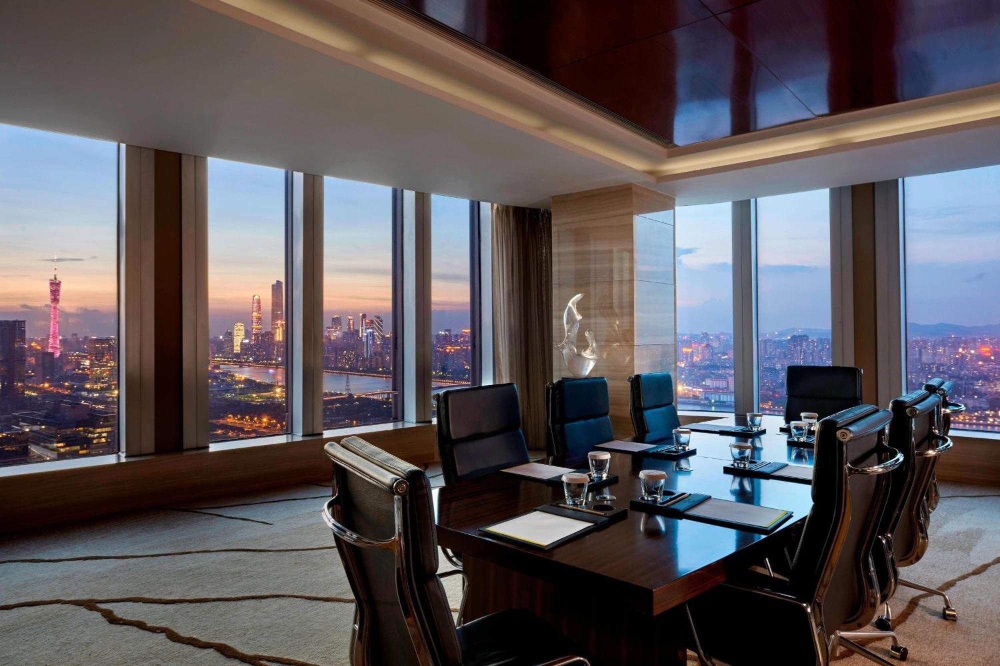 The Westin Pazhou Hotel Гуанджоу Екстериор снимка